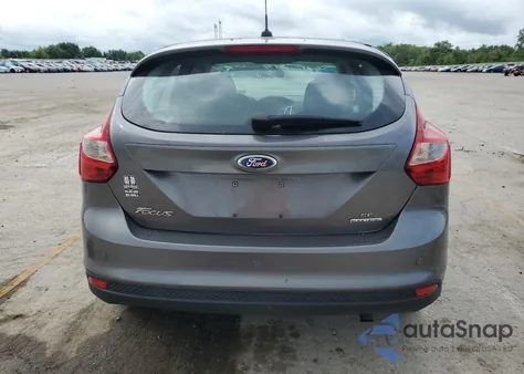 2014 Ford Focus Se z USA, uszkodzony, nr VIN 1FADP3K22EL404393